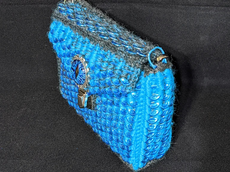 Small dragon eye can tab scale bag